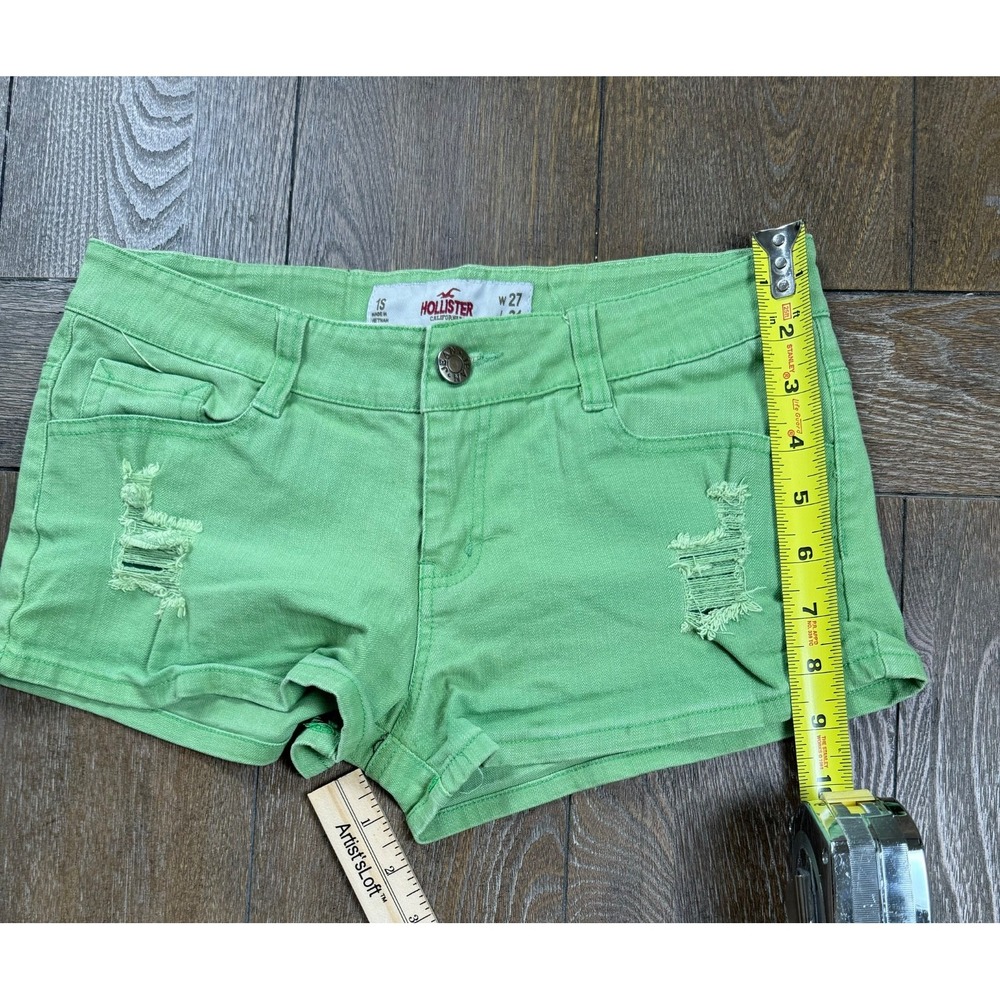 Hollister Women's Denim Short Shorts Size 1S W27 Green Distressed Low Rise - Picture 2 of 5
